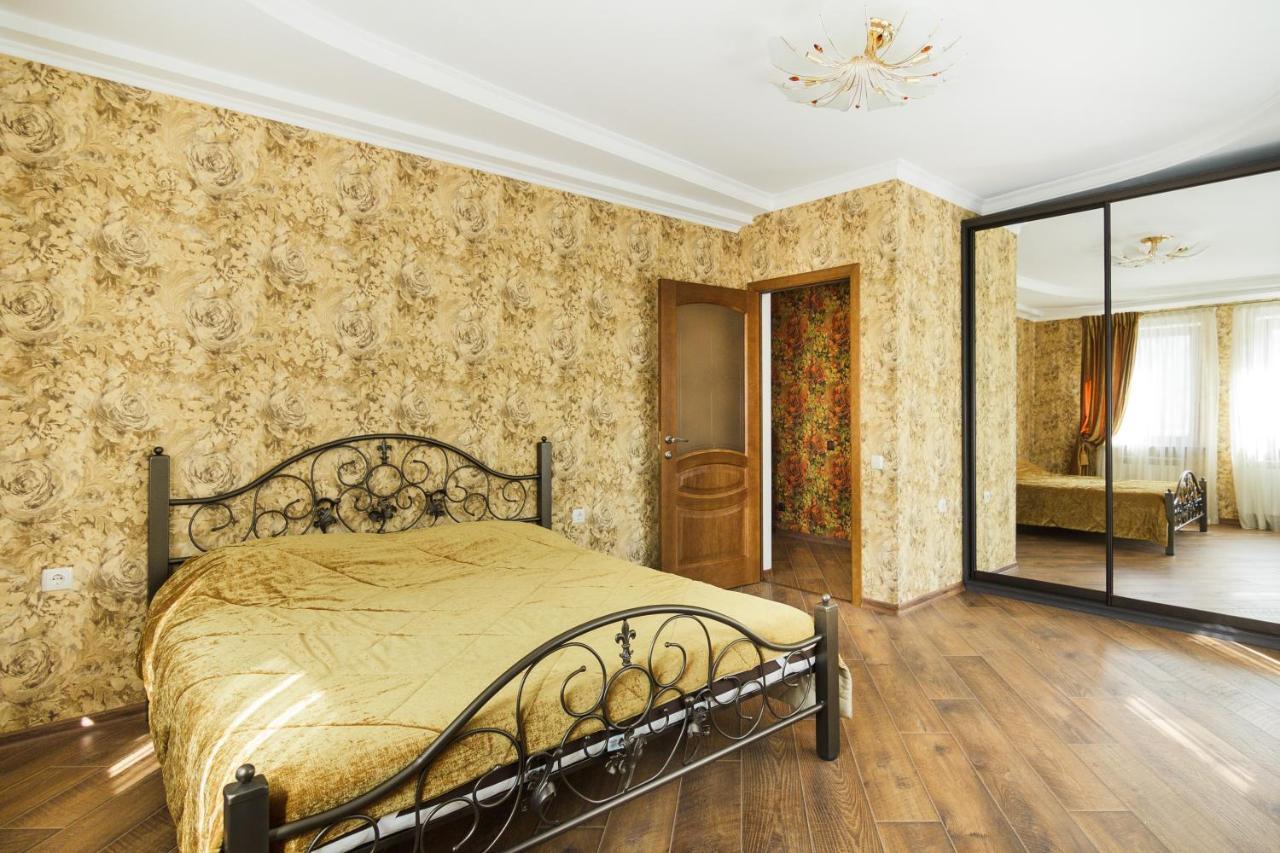 אודסה Deribasovskay Street Apartments מראה חיצוני תמונה